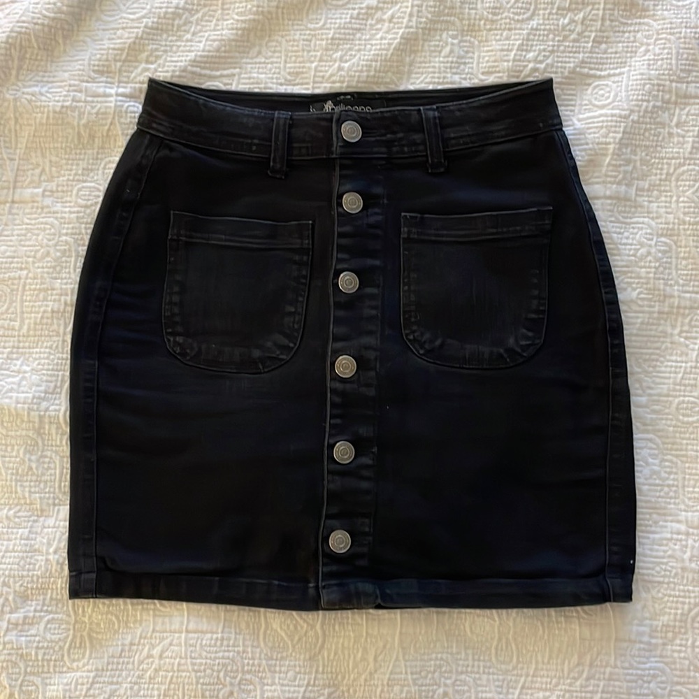 Black Mini Buttoned skirt